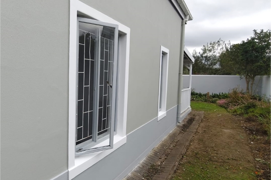 To Let 4 Bedroom Property for Rent in Heather Park Western Cape